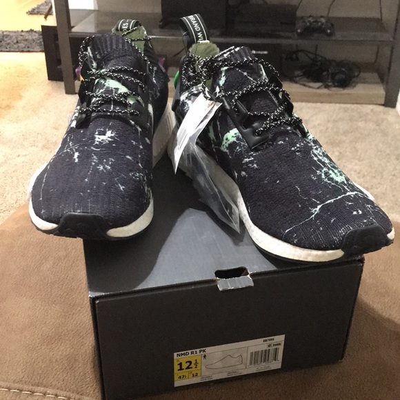 NMD R1 PK - Picture 2 of 4